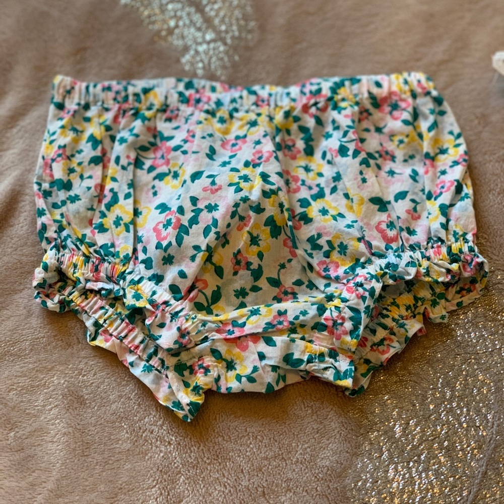 Old Navy Baby Girl Floral Print Diaper Cover